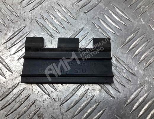Кронштейн Volkswagen Passat B3 1988-1993  Volkswagen Passat Passat B3 1988-1993