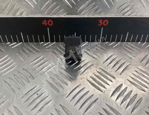 Кнопка стеклоподъемника переднего правого Dodge Durango II 2003-2009  Dodge Durango Durango II 2003-2009