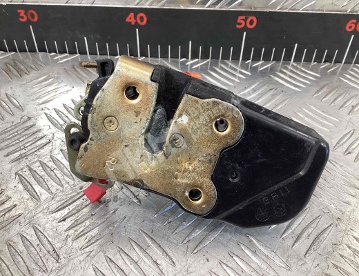 Замок двери передней правой Chrysler Voyager IV (RG) 2001-2008  Chrysler Voyager Voyager IV (RG) 2001-2008