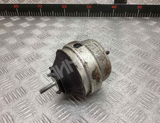 Подушка крепления двигателя Audi A4 B5 (8D) 1999-2001 рестайлинг  Audi A4 A4 B5 (8D) 1999-2001 рестайлинг