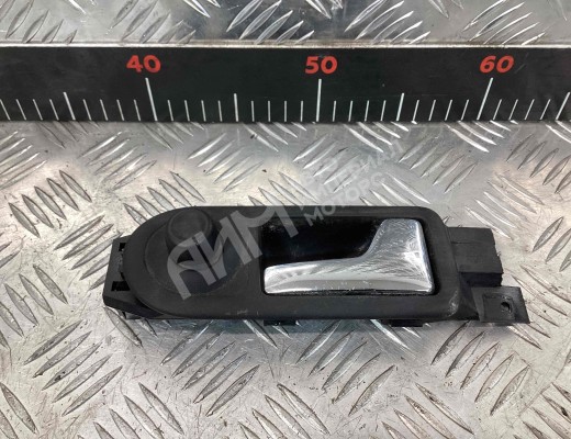Ручка внутренняя передняя правая Volkswagen Golf IV (1J) 1997-2004  Volkswagen Golf Golf IV (1J) 1997-2004