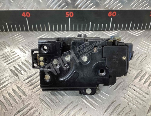 Замок двери передней правой Volkswagen Golf IV (1J) 1997-2004  Volkswagen Golf Golf IV (1J) 1997-2004