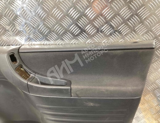 Обшивка двери передней правой (дверная карта) Opel Zafira A 2003-2005 рестайлинг  Opel Zafira Zafira A 2003-2005 рестайлинг