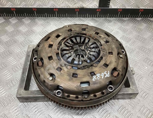 Маховик Ford Mondeo III 2003-2007 рестайлинг  Ford Mondeo Mondeo III 2003-2007 рестайлинг