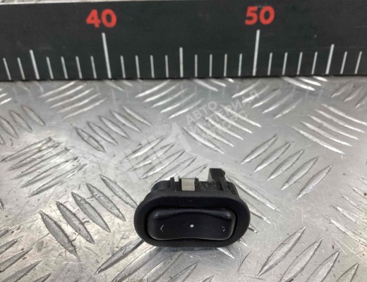 Кнопка стеклоподъемника переднего правого Opel Zafira A 2003-2005 рестайлинг  Opel Zafira Zafira A 2003-2005 рестайлинг