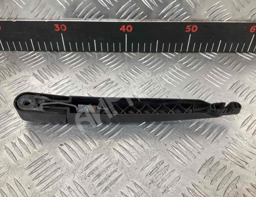 Щеткодержатель задний Opel Astra H 2007-2010 рестайлинг  Opel Astra Astra H 2007-2010 рестайлинг