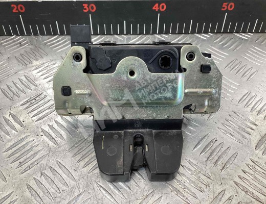 Замок багажника Opel Astra H 2007-2010 рестайлинг  Opel Astra Astra H 2007-2010 рестайлинг