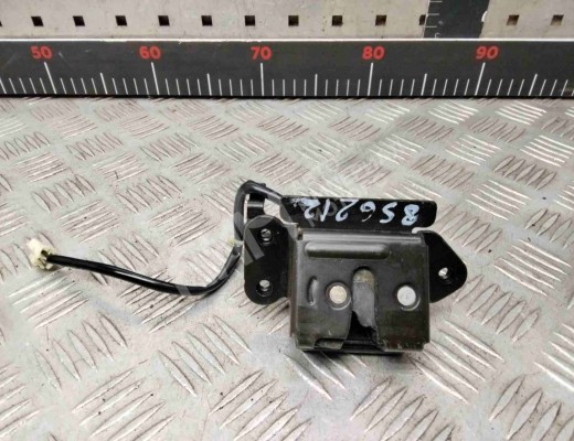Замок багажника Mazda Premacy I (CP) 1999-2005  Mazda Premacy Premacy I (CP) 1999-2005