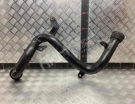 Патрубок интеркулера Volkswagen Touran I (1T) 2003-2006  Volkswagen Touran Touran I (1T) 2003-2006