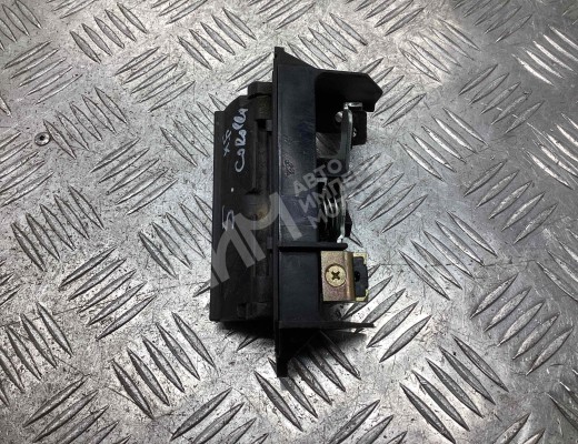 Ручка крышки багажника Toyota Corolla (E120) 2001-2007  Toyota Corolla Corolla (E120) 2001-2007
