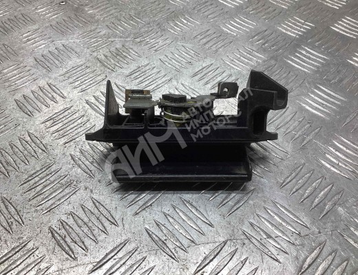 Ручка крышки багажника Toyota Corolla (E120) 2001-2007  Toyota Corolla Corolla (E120) 2001-2007