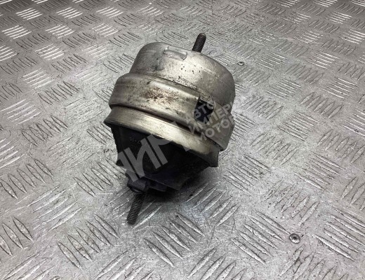 Подушка крепления двигателя Audi A4 B5 (8D) 1999-2001 рестайлинг  Audi A4 A4 B5 (8D) 1999-2001 рестайлинг