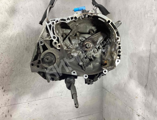 КПП механическая (МКПП) 5-ступенчатая Renault Megane I 1995-2002  Renault Megane Megane I 1995-2002