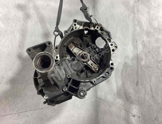 КПП механическая (МКПП) 5-ступенчатая Volkswagen Transporter T4 (7D) 1990-1997  Volkswagen Transporter Transporter T4 (7D) 1990-1997