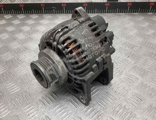 Генератор Nissan Almera II (N16) 2000-2006  Nissan Almera Almera II (N16) 2000-2006