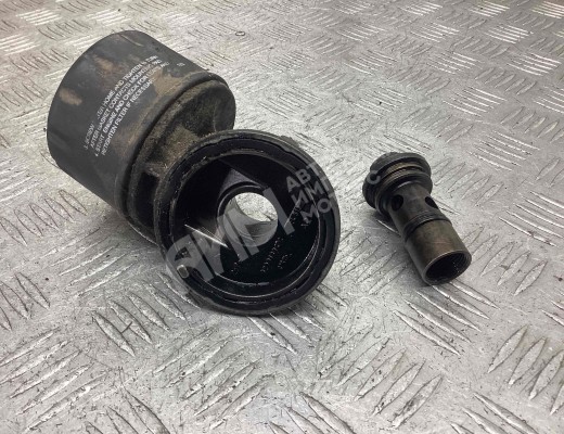 Корпус масляного фильтра Nissan Almera II (N16) 2000-2006  Nissan Almera Almera II (N16) 2000-2006