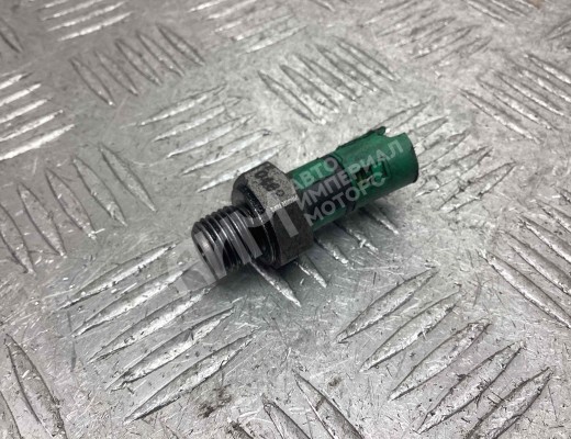 Датчик давления масла Nissan Almera II (N16) 2000-2006  Nissan Almera Almera II (N16) 2000-2006