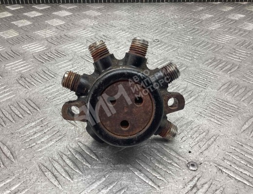 Топливная рампа Nissan Almera II (N16) 2000-2006  Nissan Almera Almera II (N16) 2000-2006
