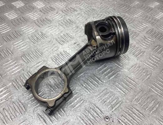 Поршень Nissan Almera II (N16) 2000-2006  Nissan Almera Almera II (N16) 2000-2006