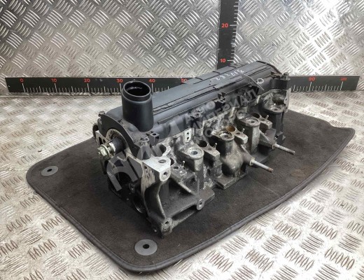 Головка блока цилиндров Nissan Almera II (N16) 2000-2006  Nissan Almera Almera II (N16) 2000-2006