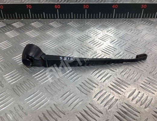 Щеткодержатель задний Volkswagen Golf IV (1J) 1997-2004  Volkswagen Golf Golf IV (1J) 1997-2004
