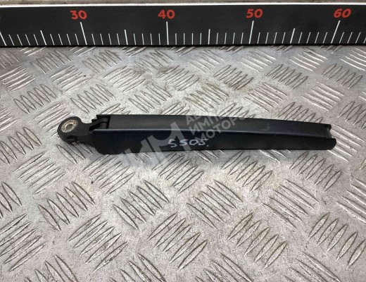 Щеткодержатель задний Volkswagen Golf+ V (5M) 2005-2014  Volkswagen Golf Plus Golf+ V (5M) 2005-2014