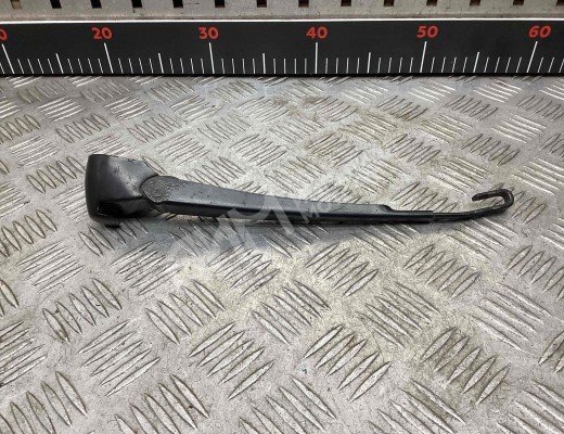 Щеткодержатель задний Audi A6 C5 (4B) 2001-2004 рестайлинг  Audi A6 A6 C5 (4B) 2001-2004 рестайлинг