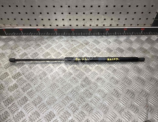 Амортизатор крышки багажника (3-5 двери) Mercedes Vito II (W639) 2003-2010  Mercedes Vito Vito II (W639) 2003-2010