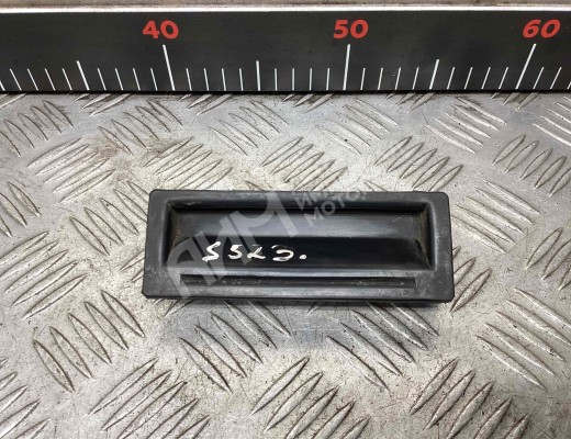 Кнопка открытия багажника Volkswagen Golf IV (1J) 1997-2004  Volkswagen Golf Golf IV (1J) 1997-2004