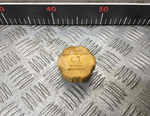 Пробка расширительного бачка Opel Astra H 2004-2007  Opel Astra Astra H 2004-2007