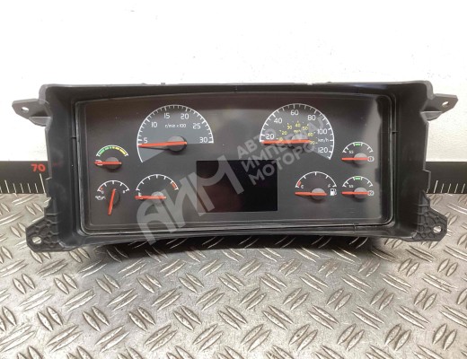 Щиток приборов (приборная панель) Volvo FM II 2001-2013  Volvo FM FM II 2001-2013