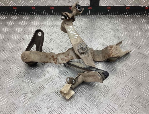 Механизм переключения передач Opel Combo C 2004-2011 рестайлинг  Opel Combo Combo C 2004-2011 рестайлинг