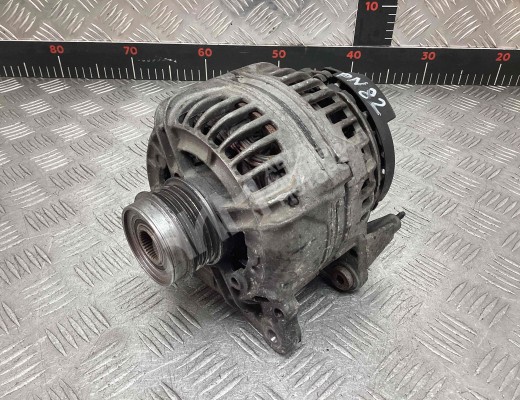 Генератор Volkswagen Passat B5+ (3B) 2000-2005 рестайлинг  Volkswagen Passat Passat B5+ (3B) 2000-2005 рестайлинг