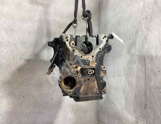 Блок цилиндров Volkswagen Passat B5+ (3B) 2000-2005 рестайлинг  Volkswagen Passat Passat B5+ (3B) 2000-2005 рестайлинг