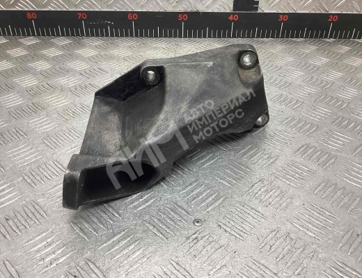 Кронштейн двигателя Audi A6 C5 (4B) 2001-2004 рестайлинг  Audi A6 A6 C5 (4B) 2001-2004 рестайлинг