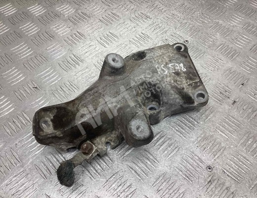 Кронштейн двигателя BMW 1-Series (E81/82/87/88) 2007-2013 рестайлинг  BMW 1-Series 1-Series (E81/82/87/88) 2007-2013 рестайлинг