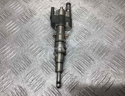 Форсунка BMW 1-Series (E81/82/87/88) 2007-2013 рестайлинг  BMW 1-Series 1-Series (E81/82/87/88) 2007-2013 рестайлинг