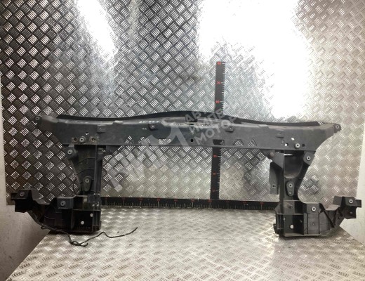 Передняя панель крепления облицовки (телевизор) Mercedes Sprinter II (W906) 2013-2018 рестайлинг  Mercedes Sprinter Sprinter II (W906) 2013-2018 рестайлинг