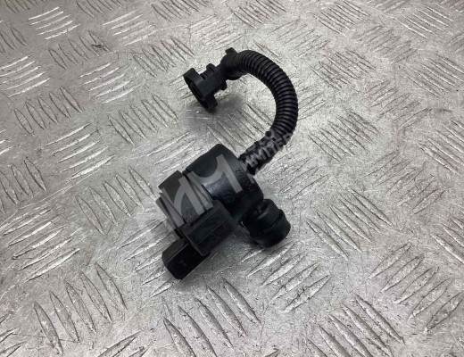 Клапан вентиляции топливного бака BMW 1-Series (E81/82/87/88) 2007-2013 рестайлинг  BMW 1-Series 1-Series (E81/82/87/88) 2007-2013 рестайлинг