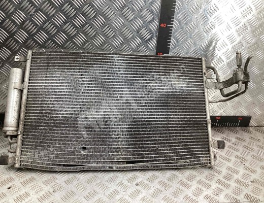 Радиатор кондиционера Kia Sportage II (JE) 2004-2008  Kia Sportage Sportage II (JE) 2004-2008