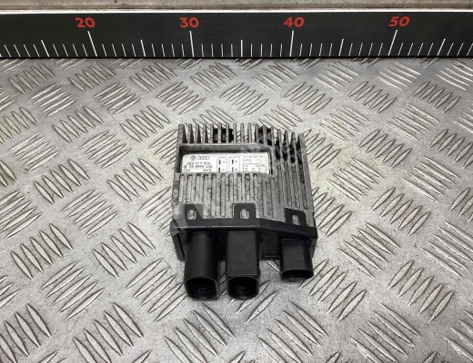 Блок управления вентилятором радиатора Volkswagen Transporter T5 (7H) 2003-2015  Volkswagen Transporter Transporter T5 (7H) 2003-2015