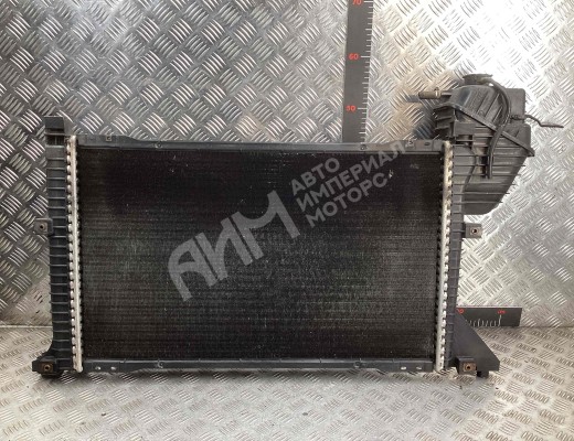 Радиатор (основной) Mercedes Sprinter I (W901-905) 1995-2006  Mercedes Sprinter Sprinter I (W901-905) 1995-2006