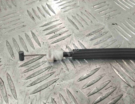 Трос двери передней Peugeot 407 2004-2010  Peugeot 407 407 2004-2010