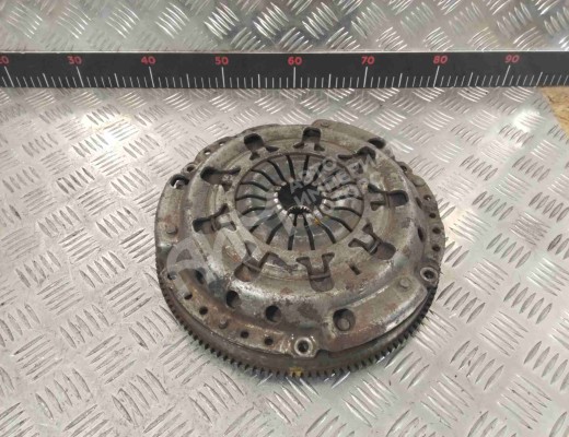 Комплект сцепления Ford Mondeo II 1996-2000  Ford Mondeo Mondeo II 1996-2000