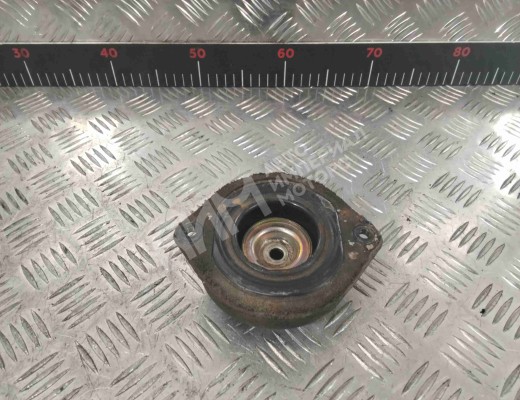 Опора амортизатора верхняя (чашка) Audi A4 B5 (8D) 1994-1999  Audi A4 A4 B5 (8D) 1994-1999