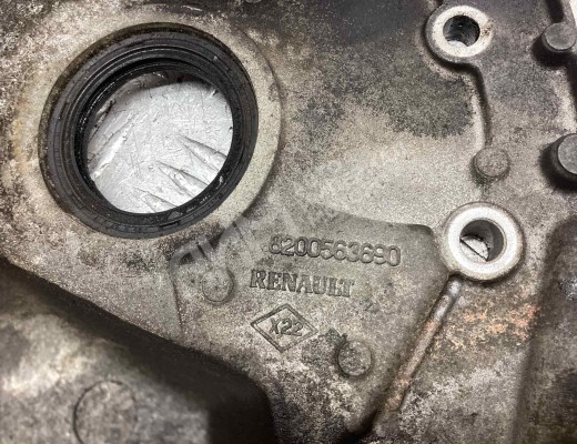 Крышка коленвала Renault Modus 2004-2012  Renault Modus Modus 2004-2012