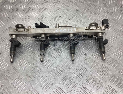 Форсунка BMW 3-Series (E46) 2001-2005 рестайлинг  BMW 3-Series 3-Series (E46) 2001-2005 рестайлинг