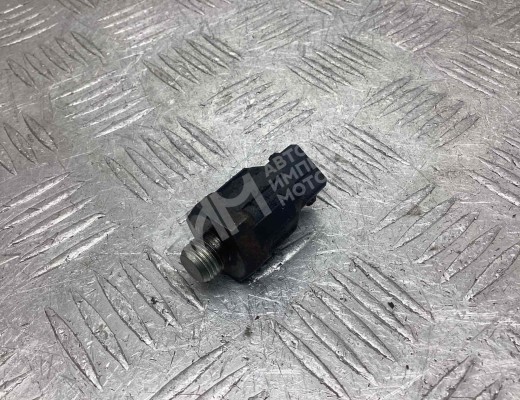 Датчик детонации Renault Kangoo I 2003-2007 рестайлинг  Renault Kangoo Kangoo I 2003-2007 рестайлинг