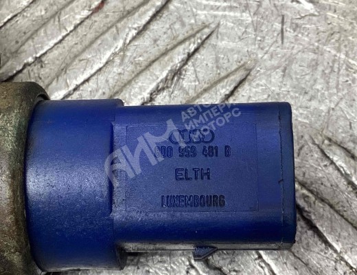 Датчик температуры Volkswagen Passat B5+ (3B) 2000-2005 рестайлинг  Volkswagen Passat Passat B5+ (3B) 2000-2005 рестайлинг