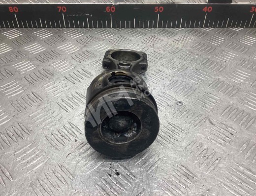 Поршень Renault Kangoo I 2003-2007 рестайлинг  Renault Kangoo Kangoo I 2003-2007 рестайлинг